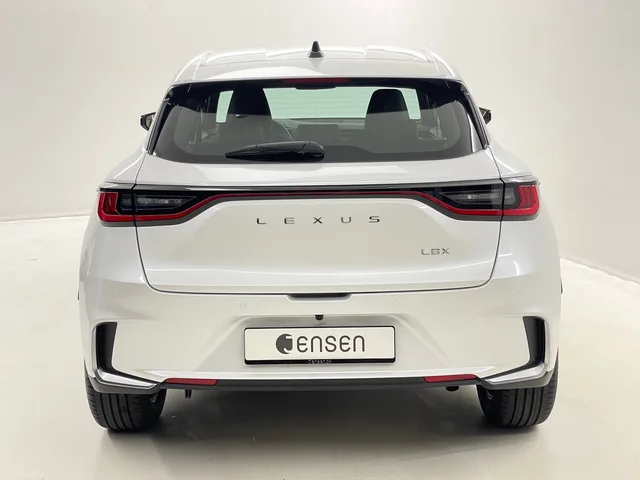 LEXUS LBX 1.5 Hybrid Relax AWD