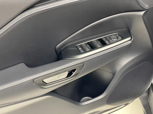 LEXUS LBX 1.5 Hybrid Relax AWD