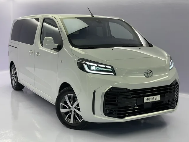 TOYOTA PROACE Verso L1 2.0 D Trend