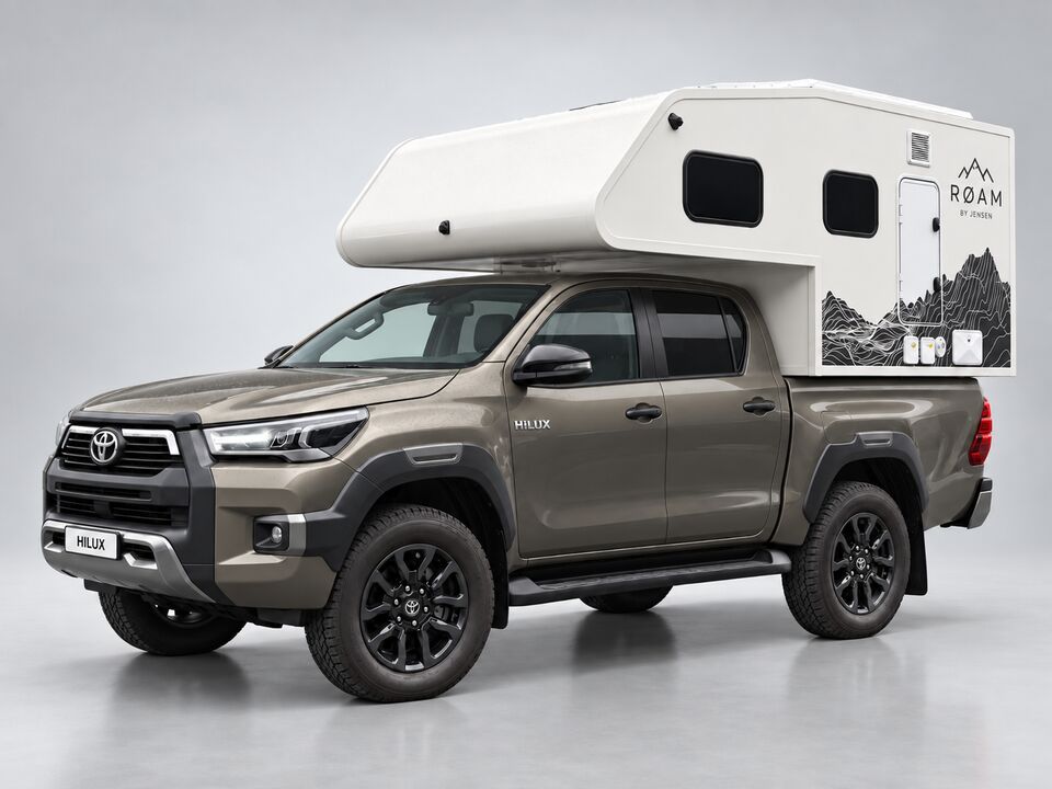 Hilux Double Cab.-Pick-up 2.8 D-4D MHEV 204 Invincible 4x4