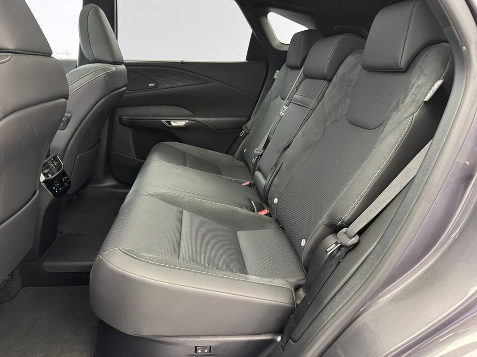 RX 450h+ Excellence AWD