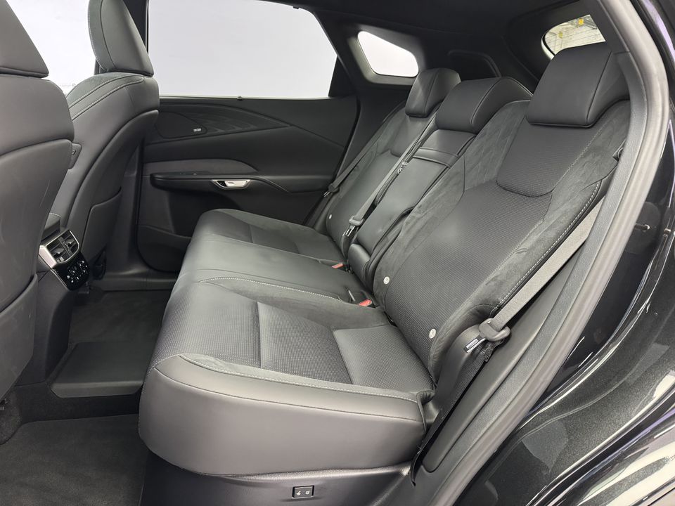 RX 450h+ Excellence AWD