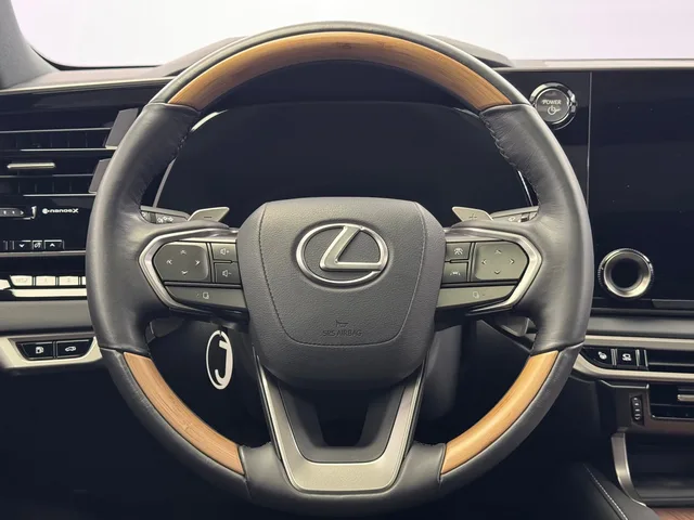 LEXUS RX 450h+ Excellence AWD