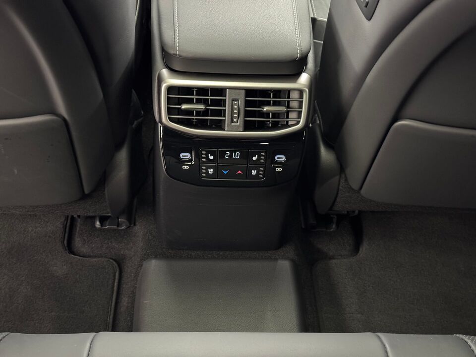 RX 450h+ Excellence AWD