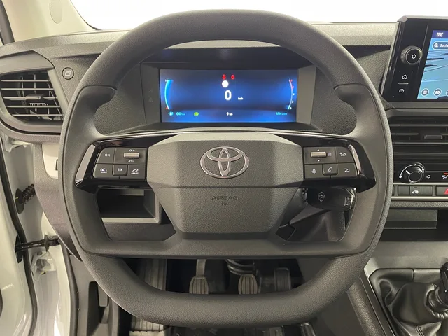 TOYOTA PROACE Van L1 2.0 D Advanced