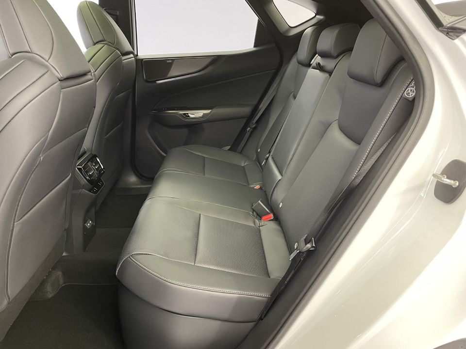 NX 350h F-Sport AWD
