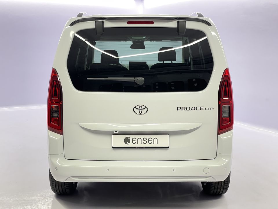 Proace City Verso L1 1.5 HDi 130 Style