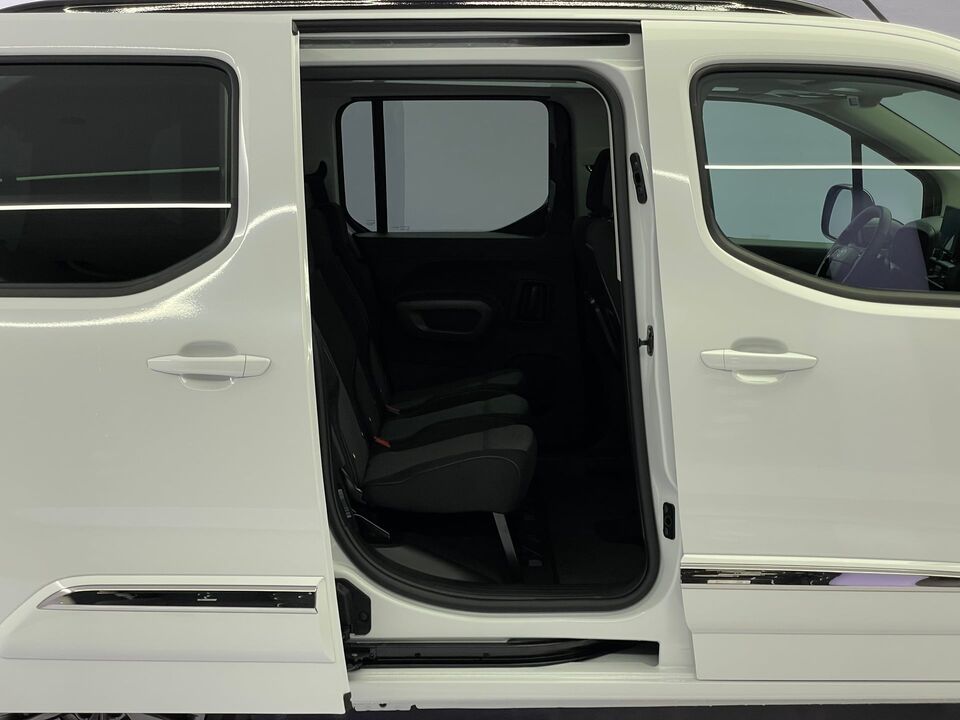Proace City Verso L1 1.5 HDi 130 Style