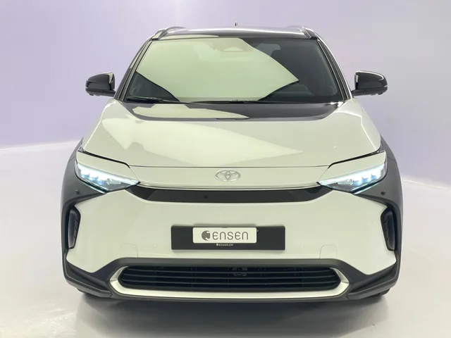 TOYOTA bZ4X Premium