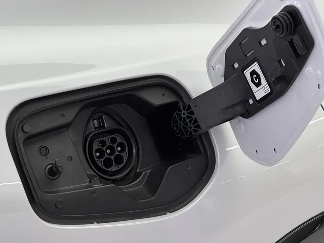 TOYOTA Prius 2.0 Plug-in-Hybrid Premium