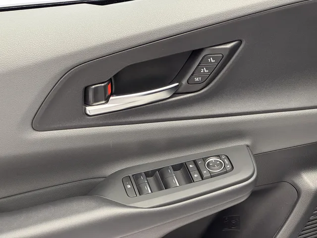 TOYOTA Prius 2.0 Plug-in-Hybrid Premium
