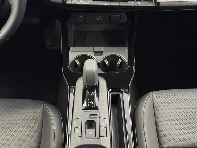 TOYOTA Prius 2.0 Plug-in-Hybrid Premium