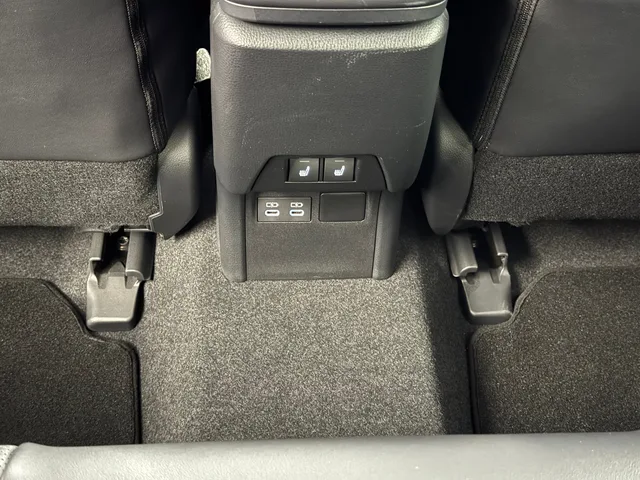 TOYOTA Prius 2.0 Plug-in-Hybrid Premium