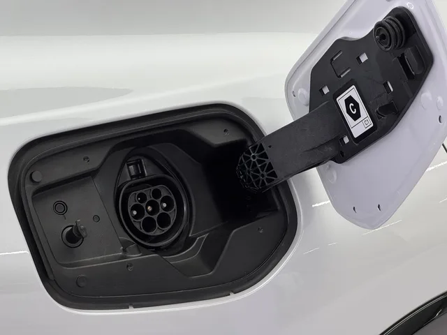 TOYOTA Prius 2.0 Plug-in-Hybrid Premium