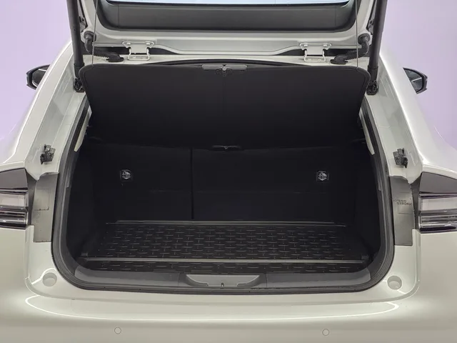 TOYOTA Prius 2.0 Plug-in-Hybrid Premium