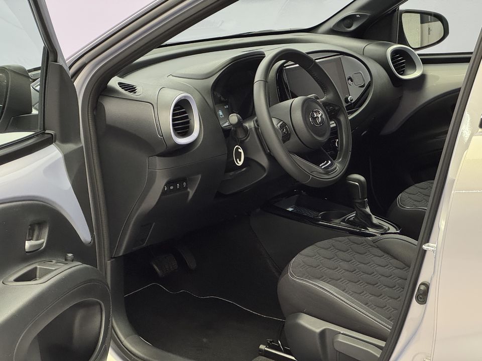 Aygo X 1.0 VVT-i JBL Edition