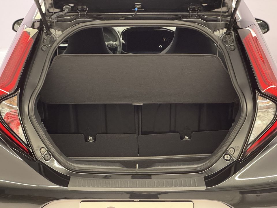 Aygo X 1.0 VVT-i JBL Edition