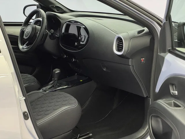 TOYOTA Aygo X 1.0 VVT-i JBL Edition