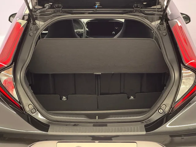 TOYOTA Aygo X 1.0 VVT-i JBL Edition