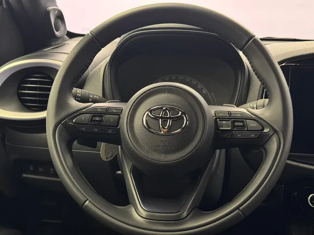 TOYOTA Aygo X 1.0 VVT-i JBL Edition