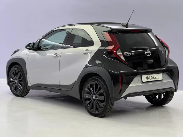 TOYOTA Aygo X 1.0 VVT-i JBL Edition