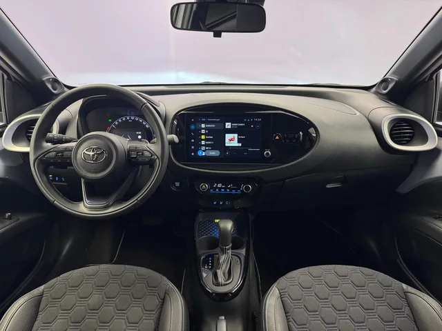 TOYOTA Aygo X 1.0 VVT-i JBL Edition