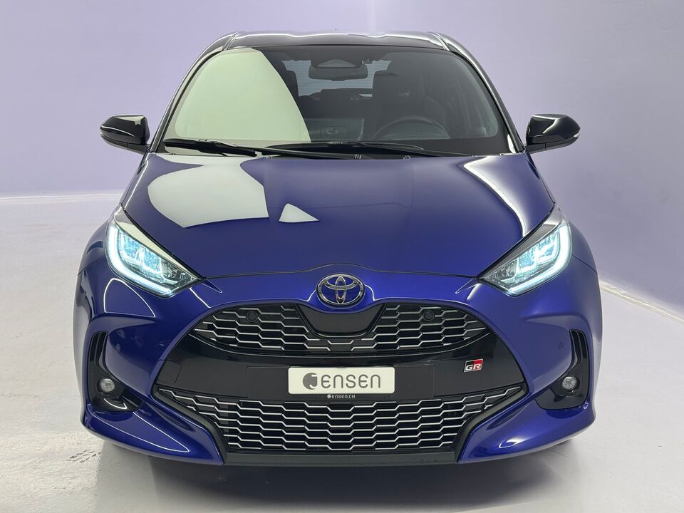 Yaris 1.5 VVT-i HSD GR Sport