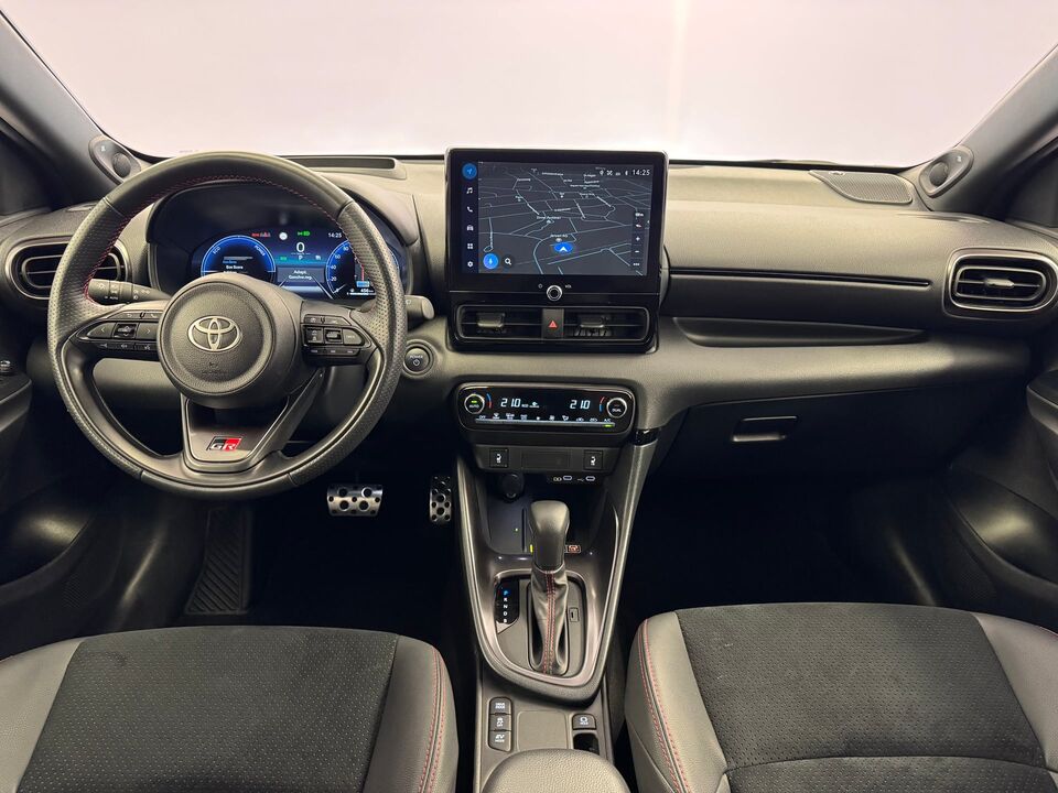 Yaris 1.5 VVT-i HSD GR Sport