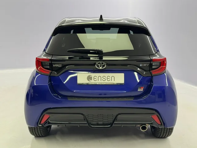 TOYOTA Yaris 1.5 VVT-i HSD GR Sport
