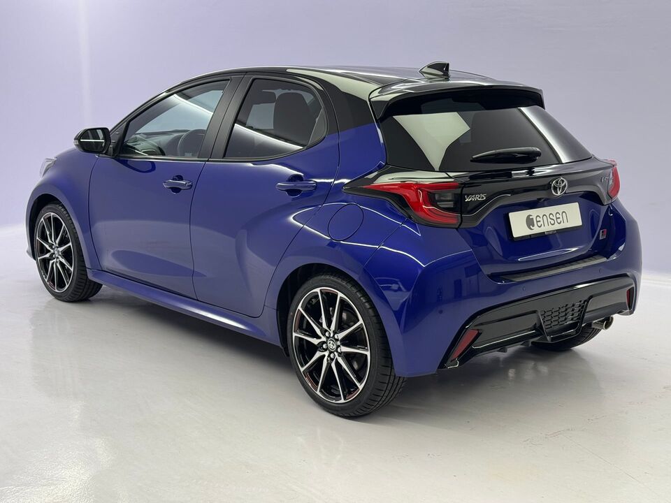 Yaris 1.5 VVT-i HSD GR Sport
