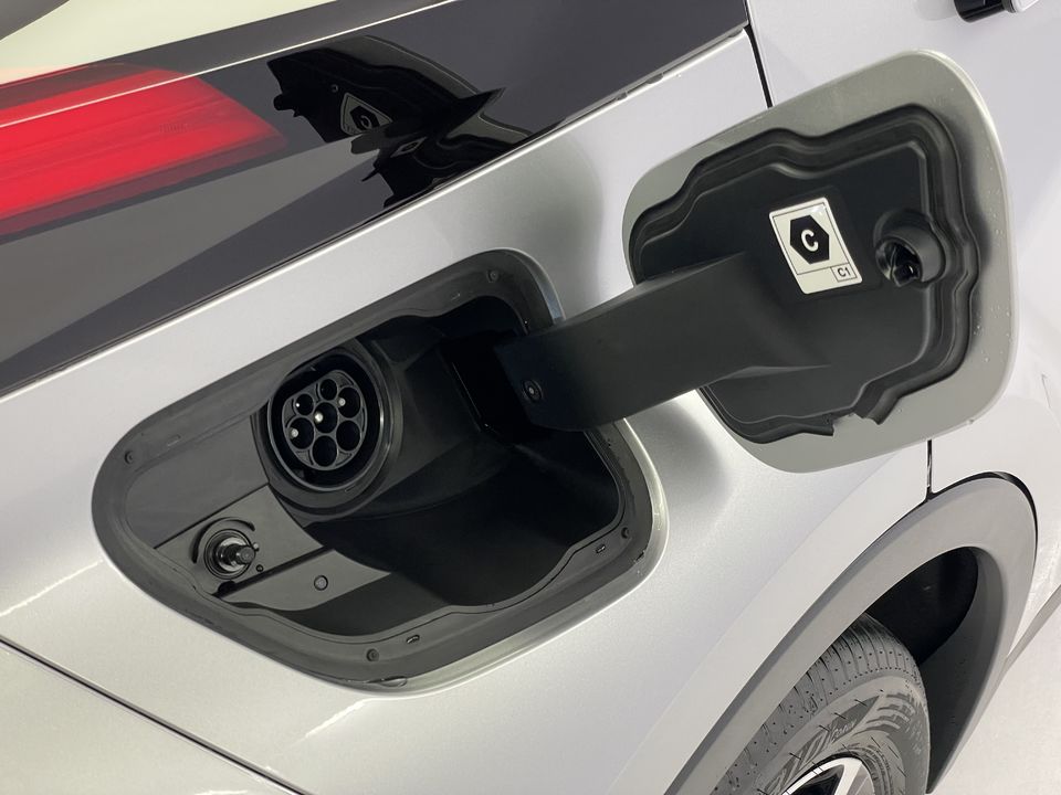 C-HR 2.0 PHEV Swiss Edition