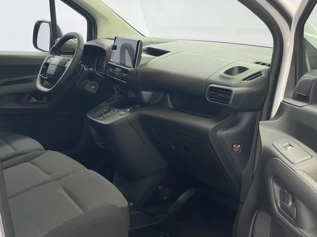 TOYOTA PROACE CITY Van L1 52KWh Active