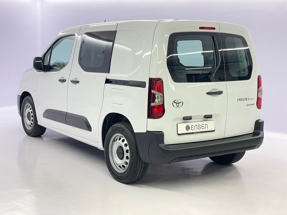 PROACE CITY Van L1 52KWh Active