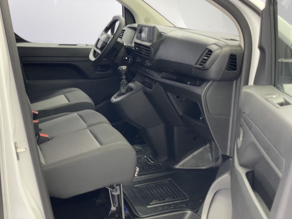 PROACE Van L1 2.0 D Active