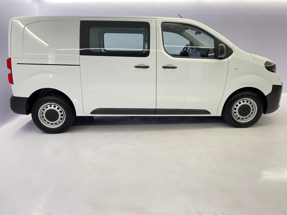PROACE Van L1 2.0 D Active