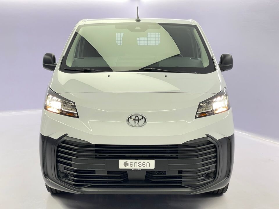 PROACE Van L1 2.0 D Active