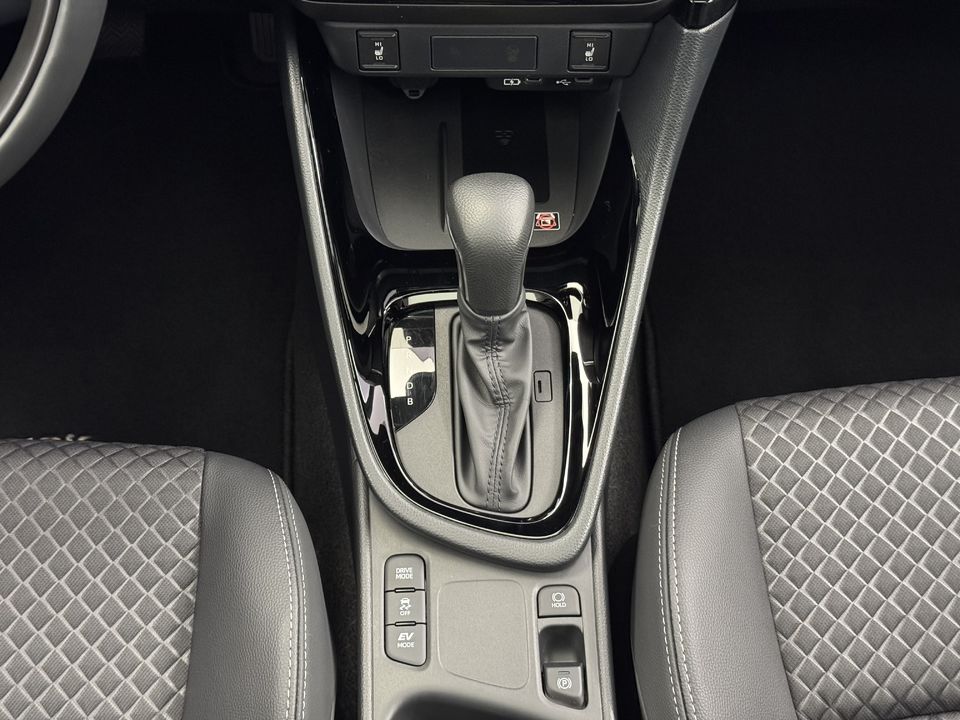 Yaris 1.5 VVT-i HSD Premium
