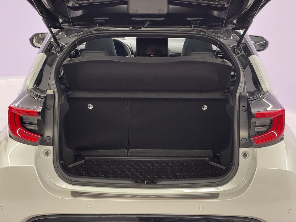 Yaris 1.5 VVT-i HSD Premium