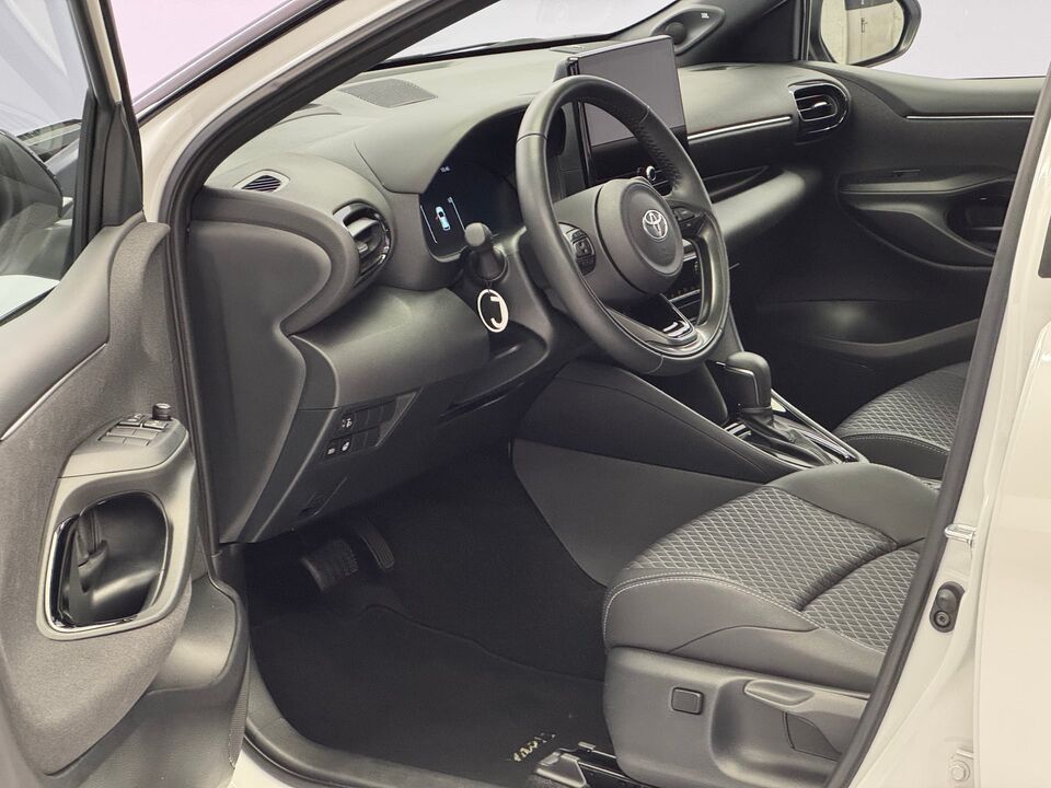 Yaris 1.5 VVT-i HSD Premium