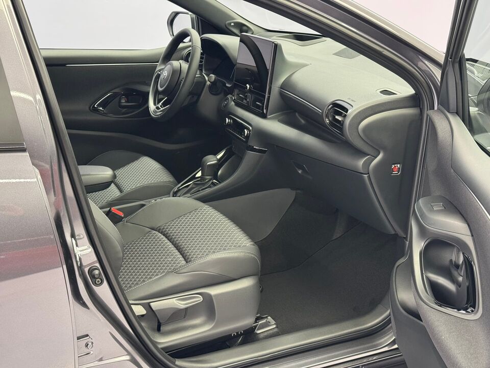 Yaris 1.5 VVT-i HSD Premium