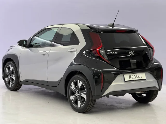 TOYOTA Aygo X 1.5 VVT-i HSD Trend
