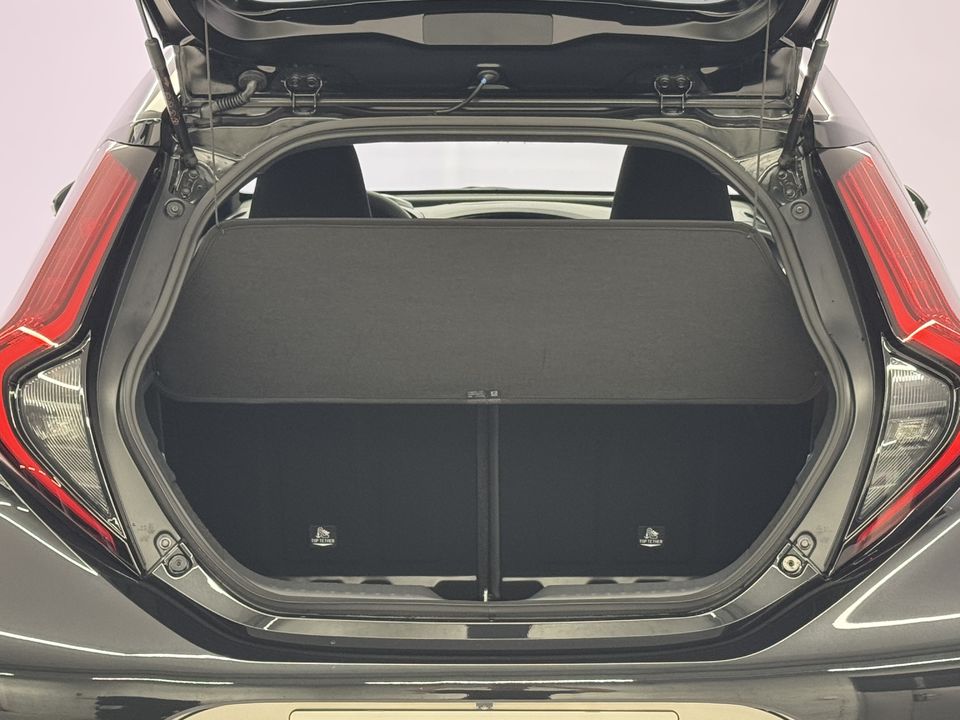 Aygo X 1.5 VVT-i HSD Trend
