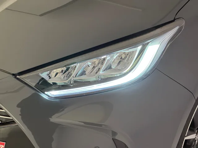 TOYOTA Yaris 1.5 VVT-i HSD GR Sport