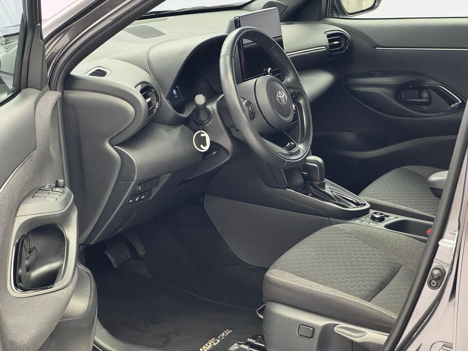 Yaris Cross 1.5 VVT-i HSD Trend AWD-i