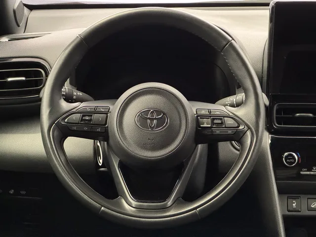 TOYOTA Yaris Cross 1.5 VVT-i HSD Trend AWD-i