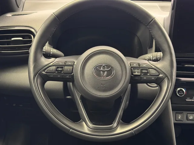 TOYOTA Yaris Cross 1.5 VVT-i HSD Trend AWD-i