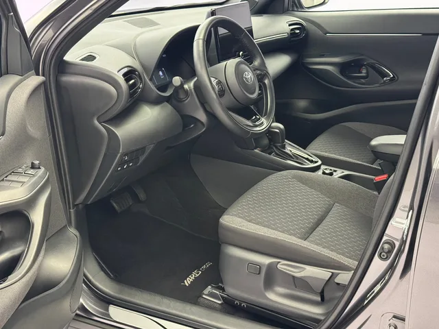 TOYOTA Yaris Cross 1.5 VVT-i HSD Trend AWD-i