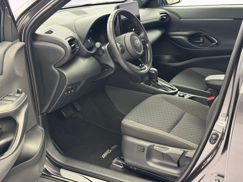 Yaris Cross 1.5 VVT-i HSD Trend AWD-i