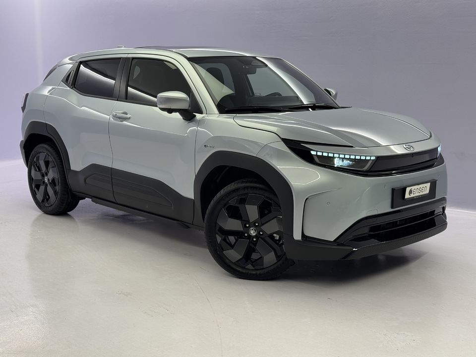 Urban Cruiser Premium AWD