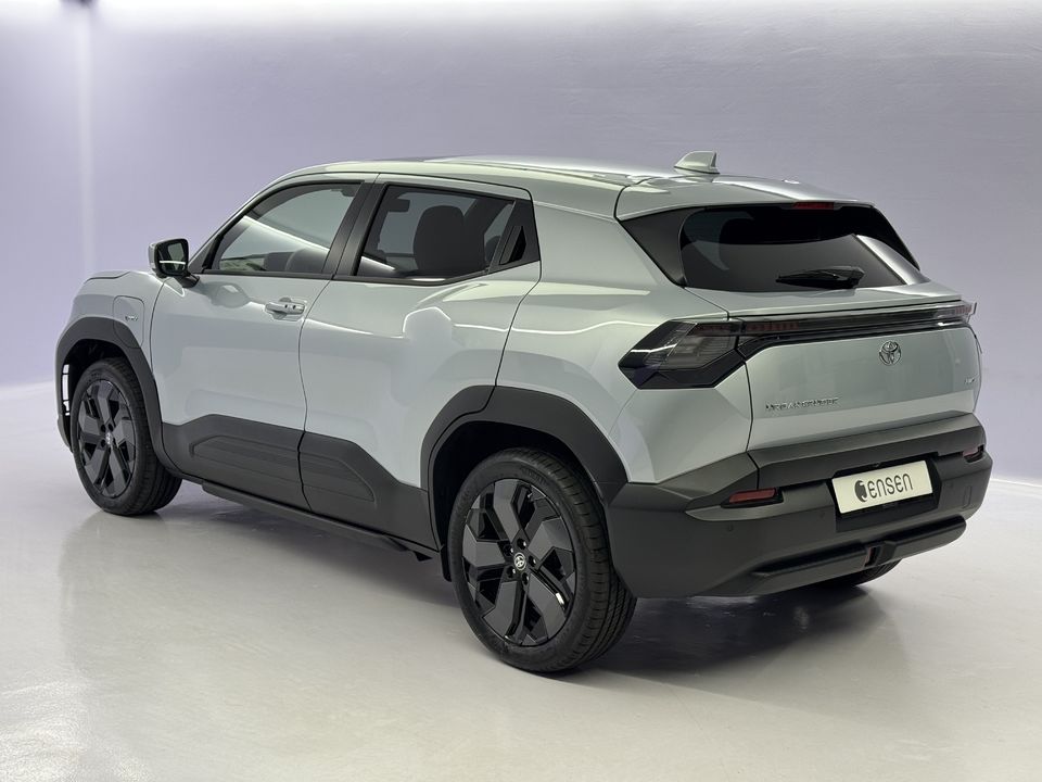 Urban Cruiser Premium AWD